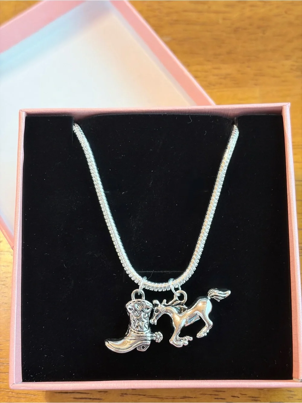 925 sterling silver necklace.23”snake chain,running horse & cowboy boot pendants